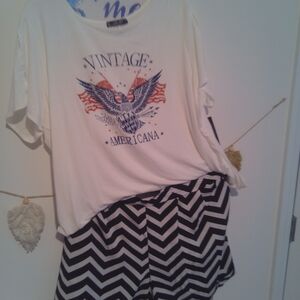 Black And White Dress Short Set Would Be Cash American With Blows Great Conditio